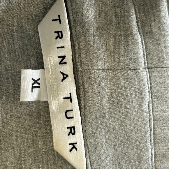 Trina Turk grey tack suit - Picture 5 of 9